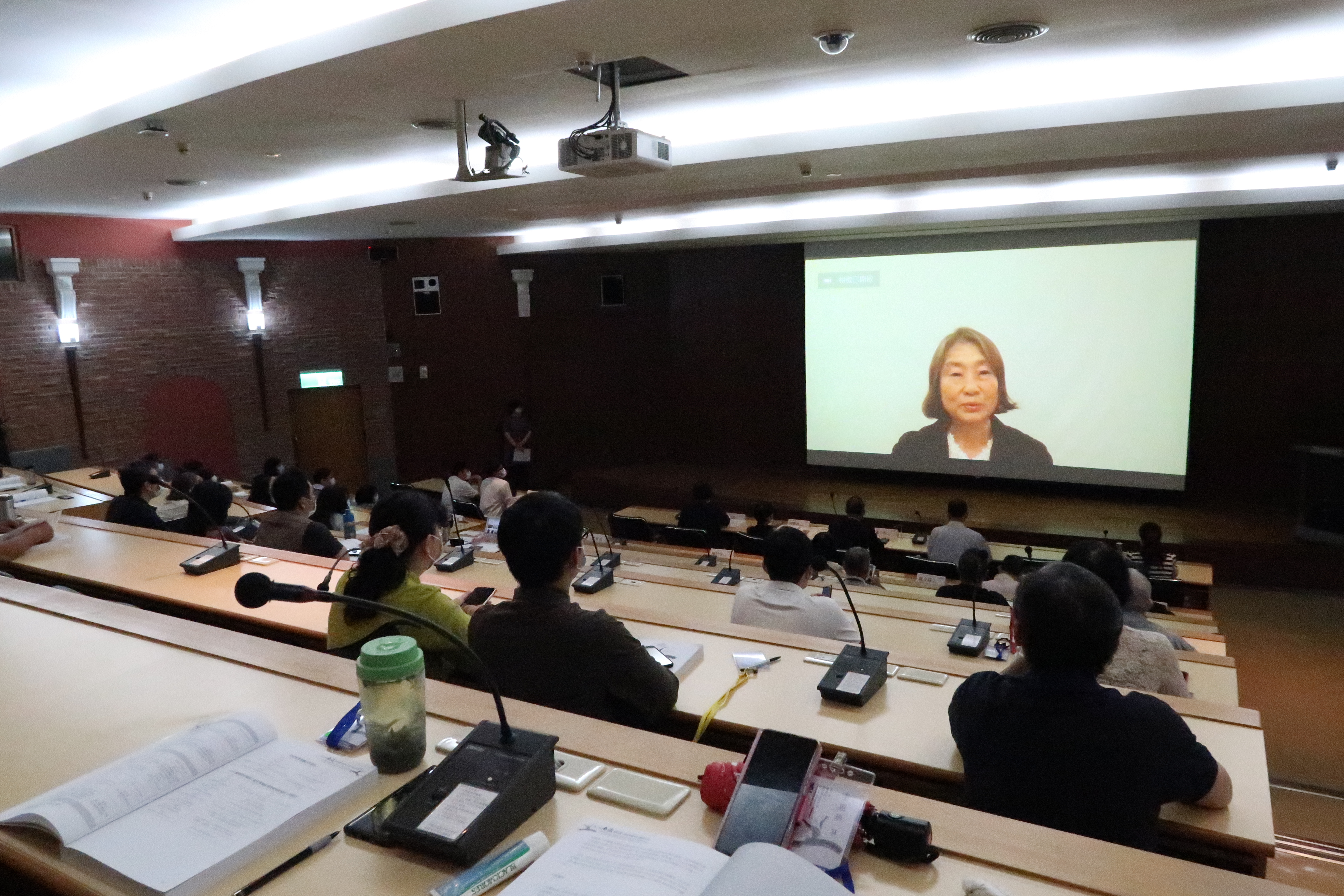 第六屆南瀛研究國際學術研討會開幕式，中心召集人植野弘子教授以錄影方式致詞